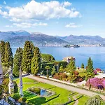 Riccardo House 1 Min From - Happy