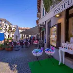 Riccardo House 1 Min From - Happy * Stresa