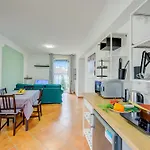 Riccardo House 1 Min From - Happy Stresa