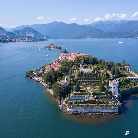 Apartman Riccardo House 1 Min From - Happy