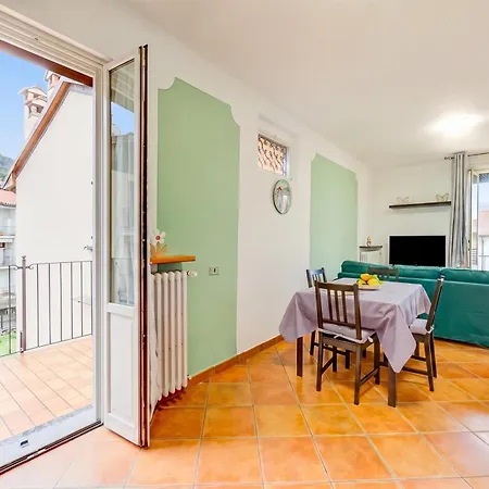 Riccardo House 1 Min From - Happy *