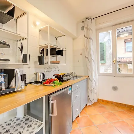 Riccardo House 1 Min From - Happy 스트레사