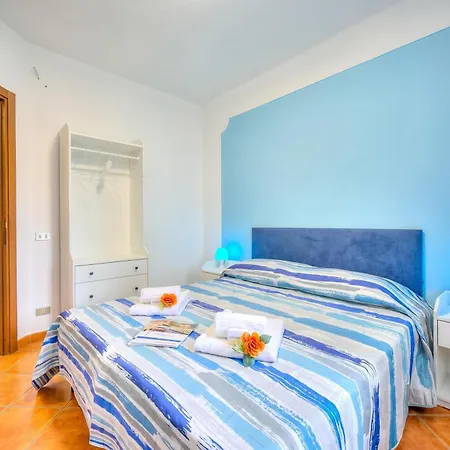 Riccardo House 1 Min From - Happy 아파트