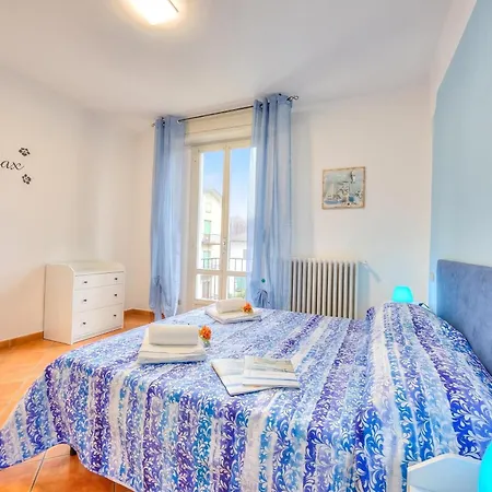 Riccardo House 1 Min From - Happy 아파트 *