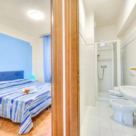 Riccardo House 1 Min From - Happy *