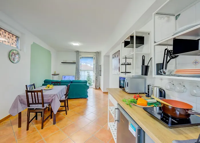 Riccardo House 1 Min From - Happy סטרסה